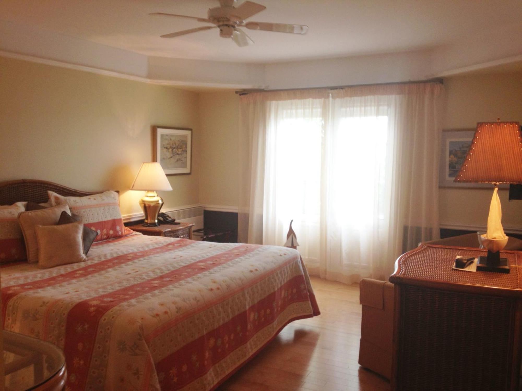 Goéliche hotel et appartement Saint-Laurent-de-l'ile d'Orleans Chambre photo