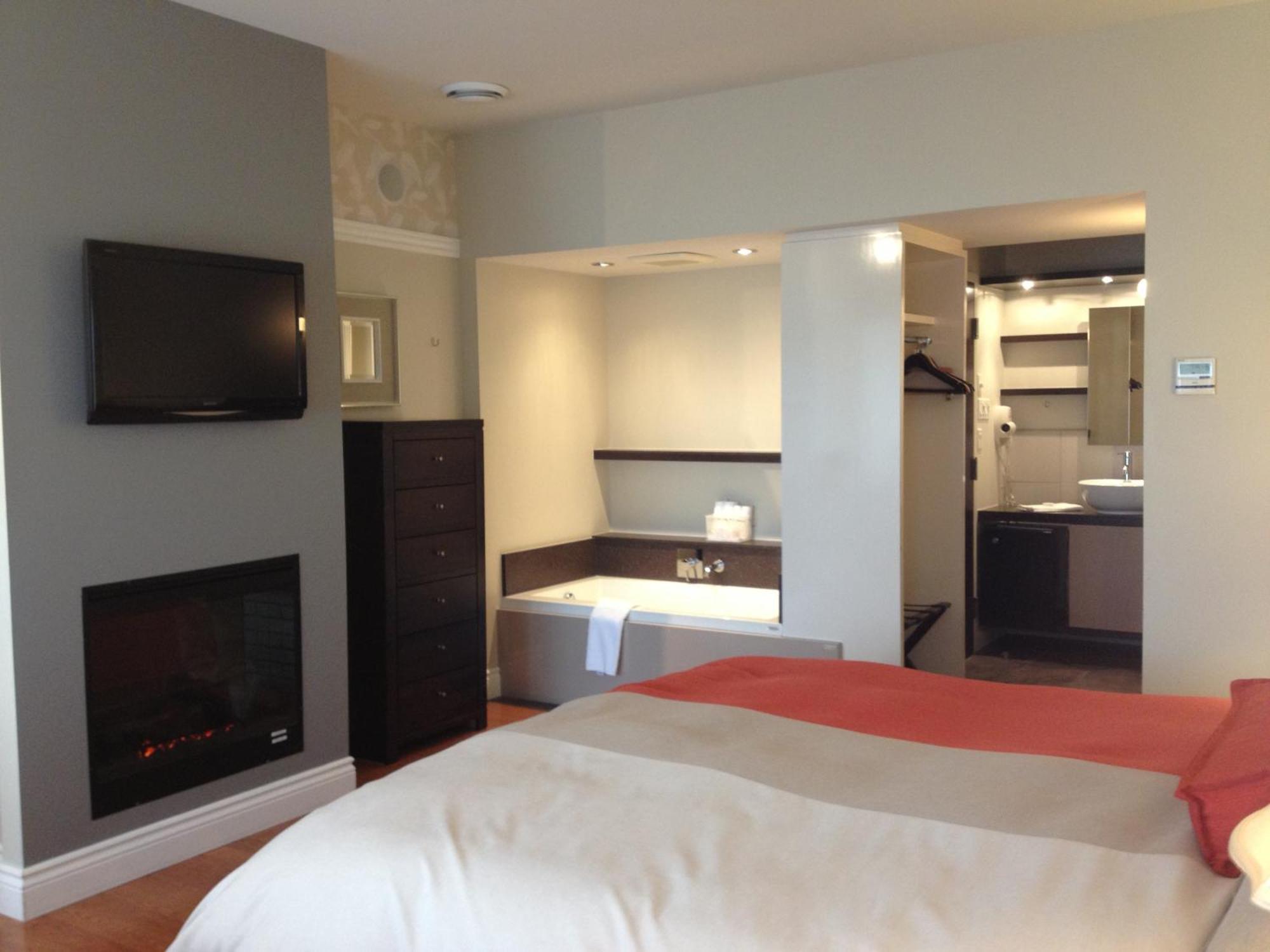 Goéliche hotel et appartement Saint-Laurent-de-l'ile d'Orleans Chambre photo