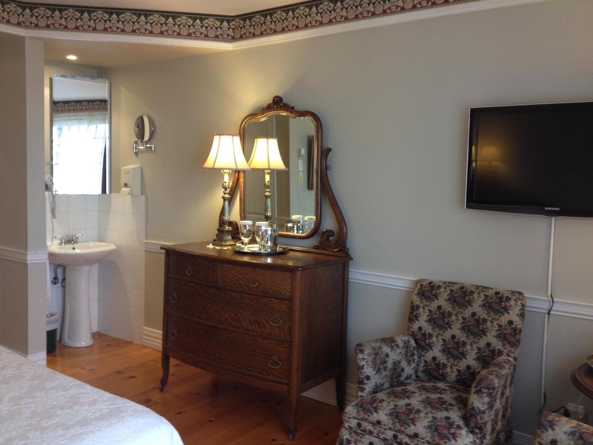 Goéliche hotel et appartement Saint-Laurent-de-l'ile d'Orleans Chambre photo