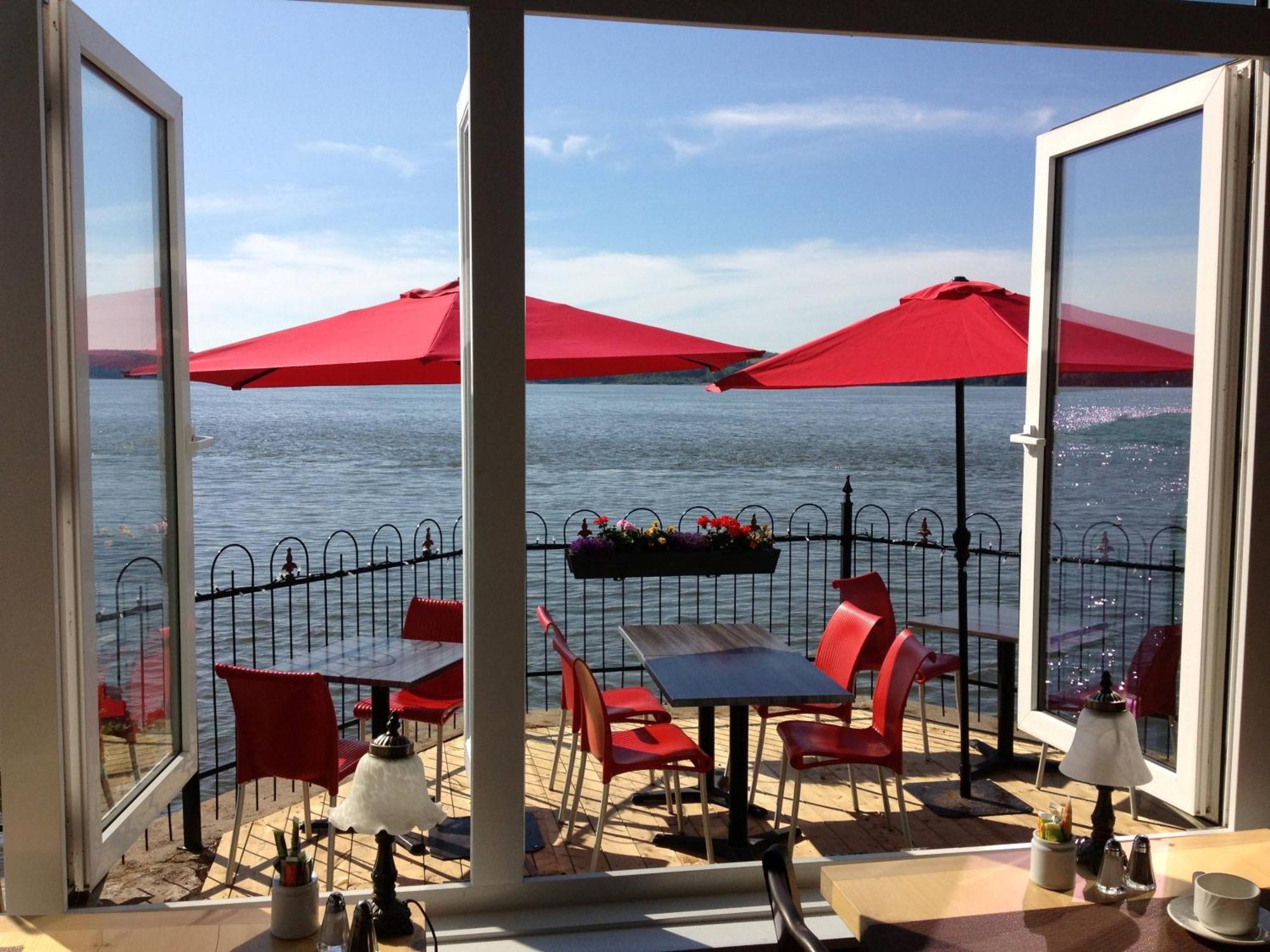 Goéliche hotel et appartement Saint-Laurent-de-l'ile d'Orleans Extérieur photo