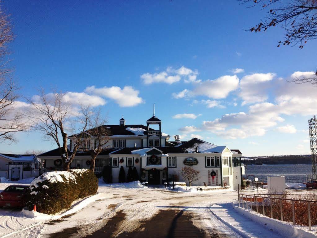Goéliche hotel et appartement Saint-Laurent-de-l'ile d'Orleans Extérieur photo