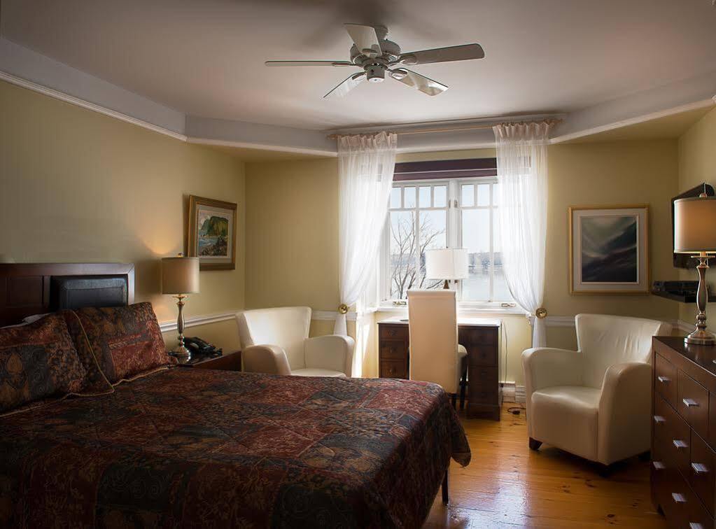 Goéliche hotel et appartement Saint-Laurent-de-l'ile d'Orleans Extérieur photo